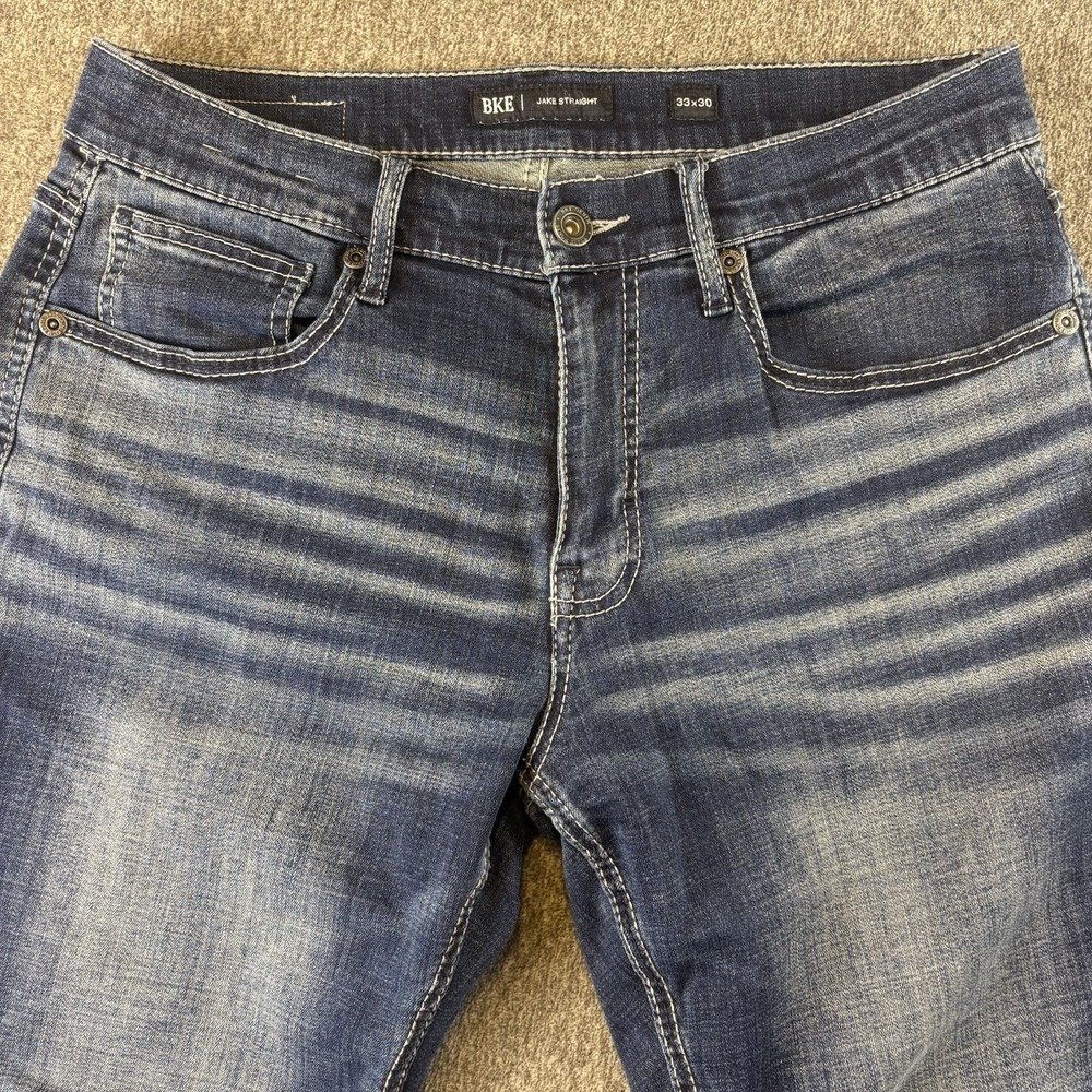 BKE Jeans Mens 33x30 Blue Jake Straight Leg Buckle Faded Dark Wash Denim Stretch